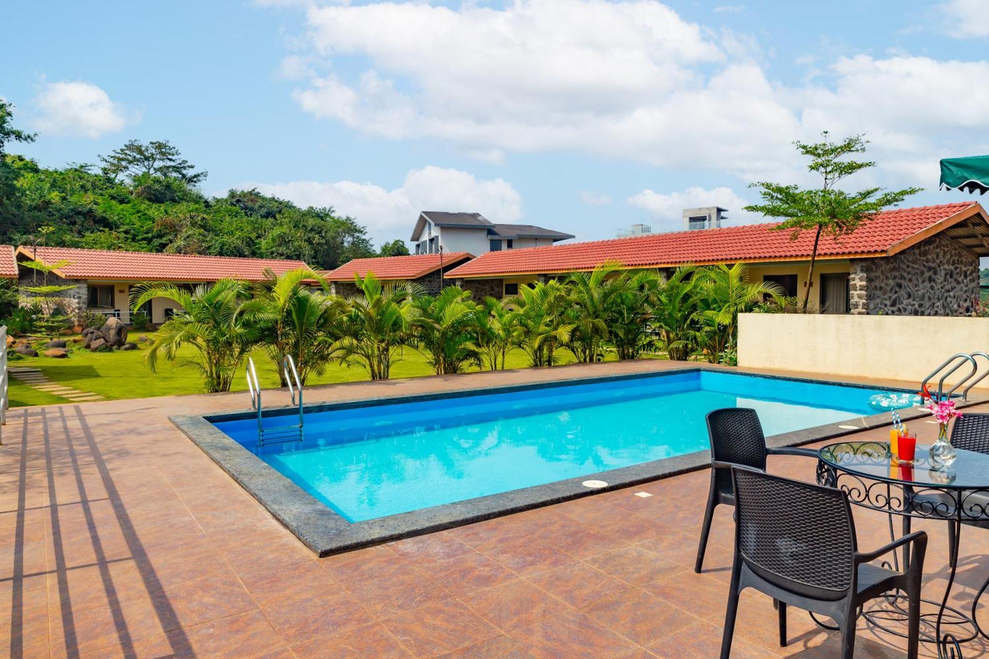 Casa Amora Lonavala Exteriör bild